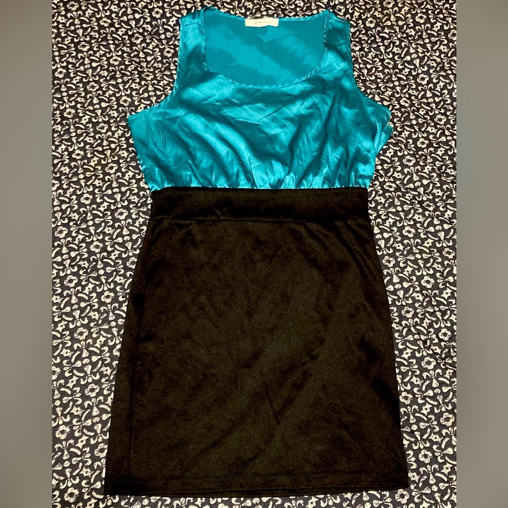 Forever 21 Green and Black Satin Mini Dress